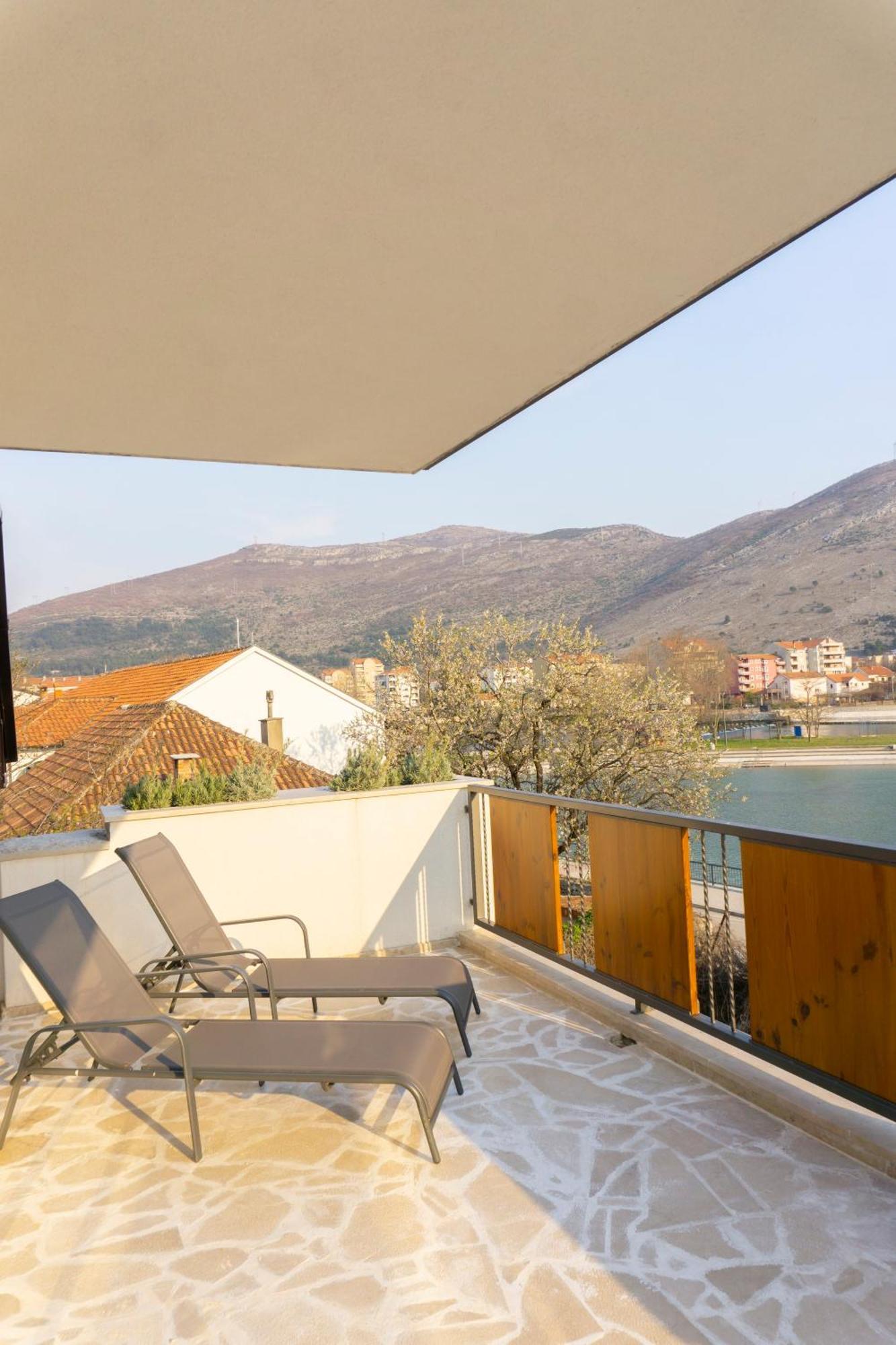 Herceg Vila トレビニエ 部屋 写真